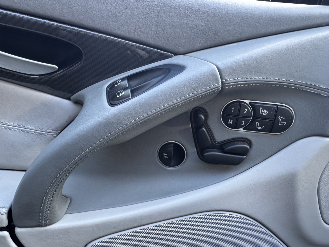 Mercedes SL — 35