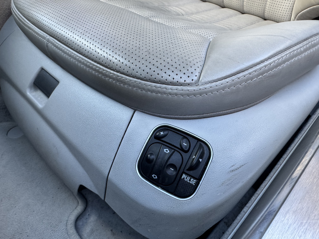 Mercedes SL — 19