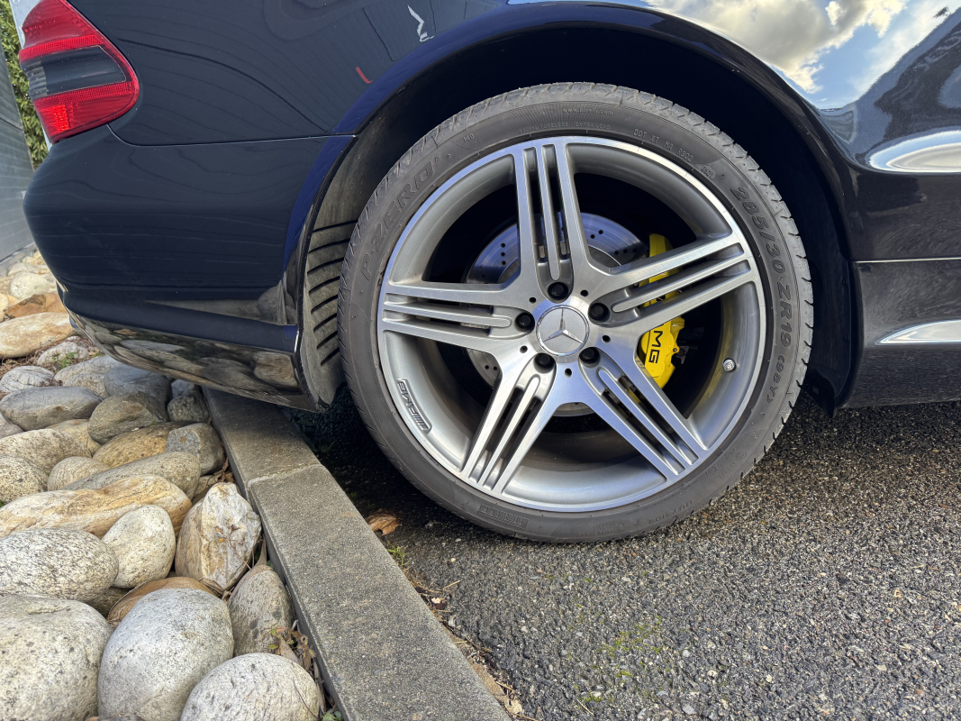 Mercedes SL — 39