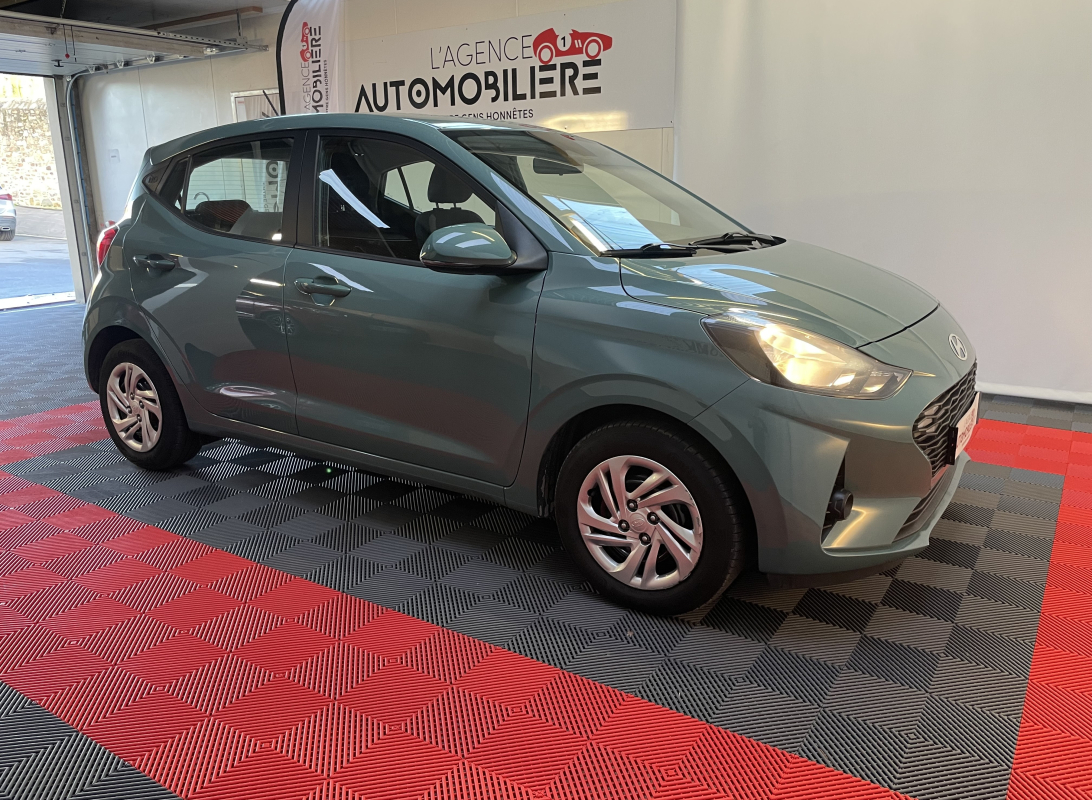 Hyundai I10 — 12