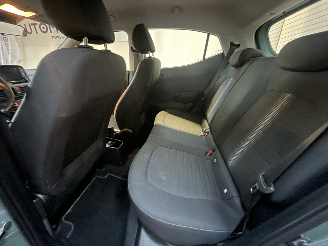 Hyundai I10 — 17