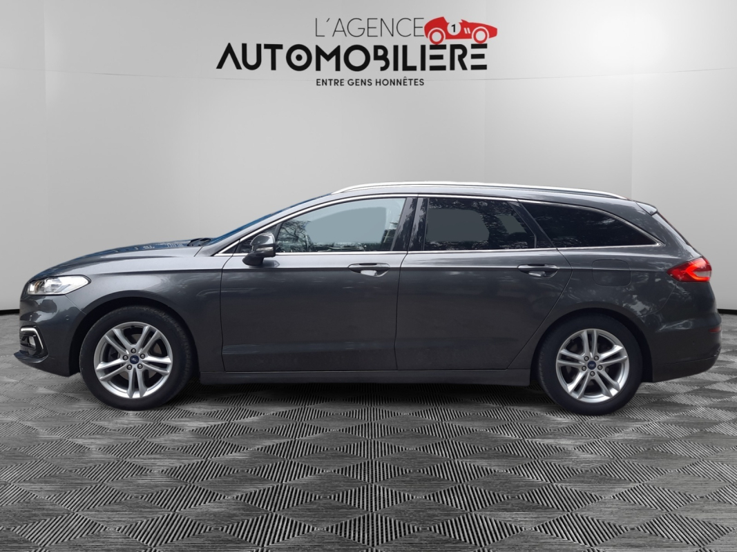 Ford Mondeo — 8
