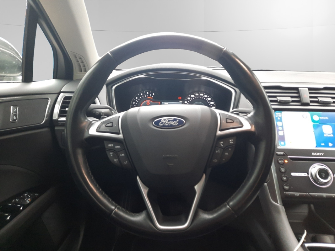 Ford Mondeo — 10
