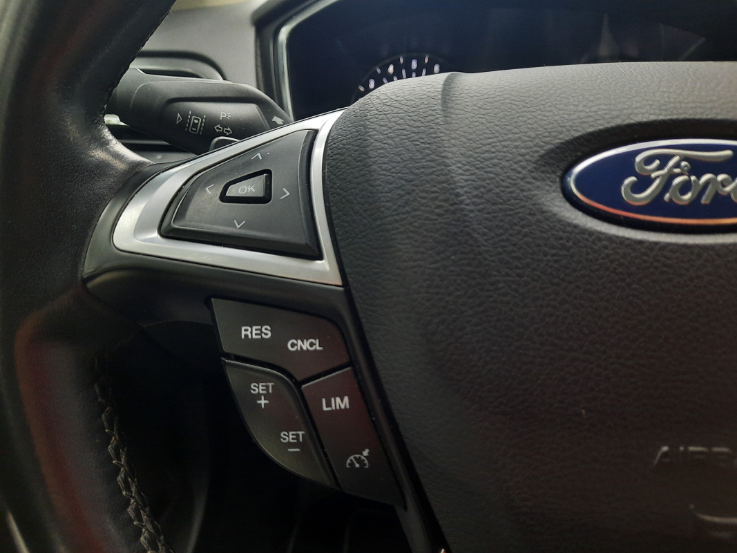 Ford Mondeo — 12