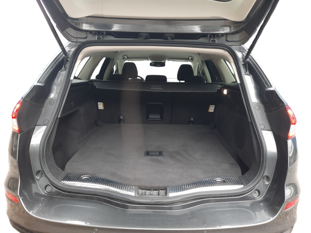 Ford Mondeo — 28