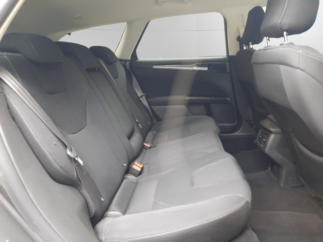 Ford Mondeo — 27
