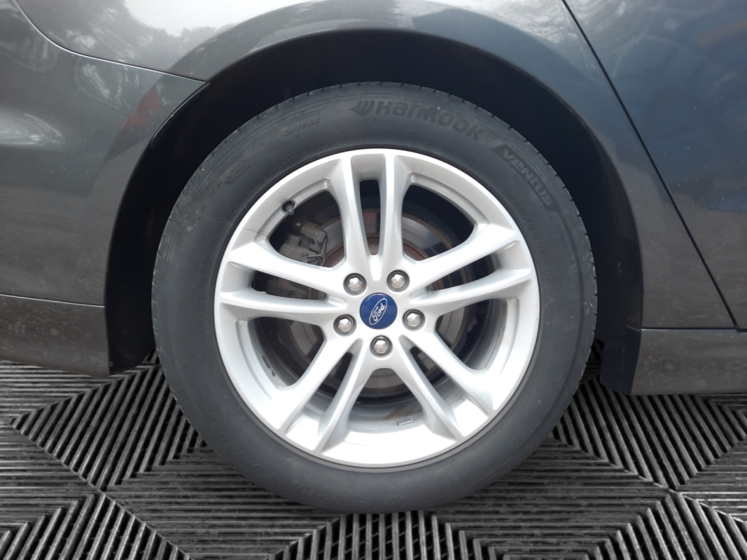 Ford Mondeo — 30
