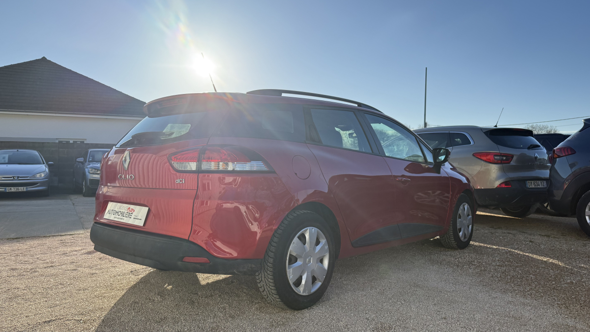 Renault Clio — 7