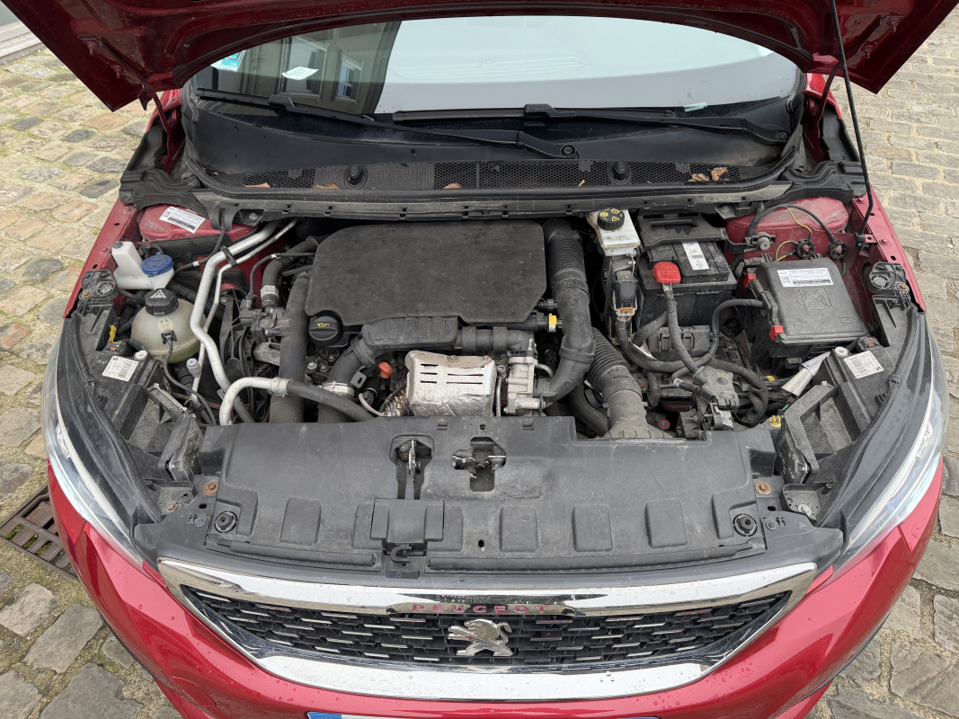 Peugeot 308 — 23