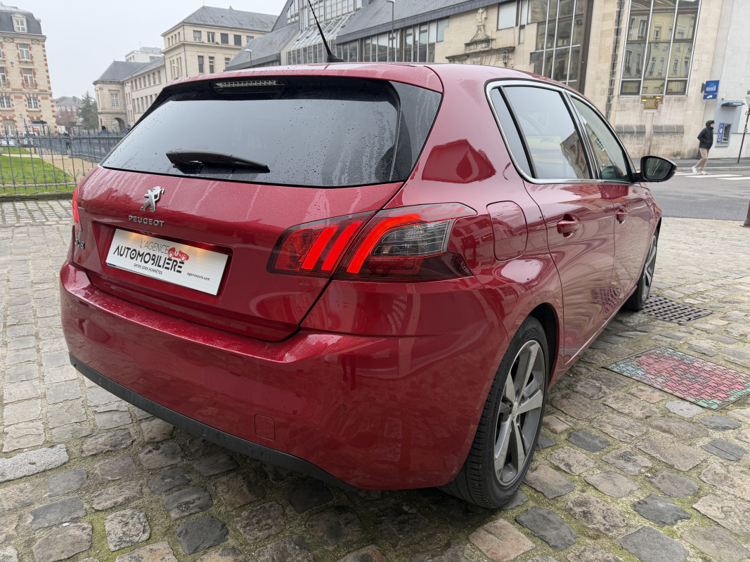 Peugeot 308 — 4