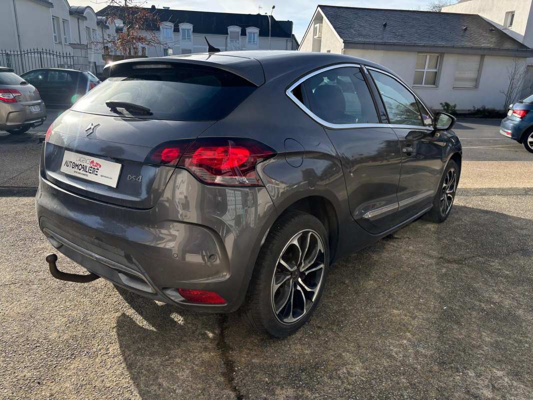DS DS 4 — 7