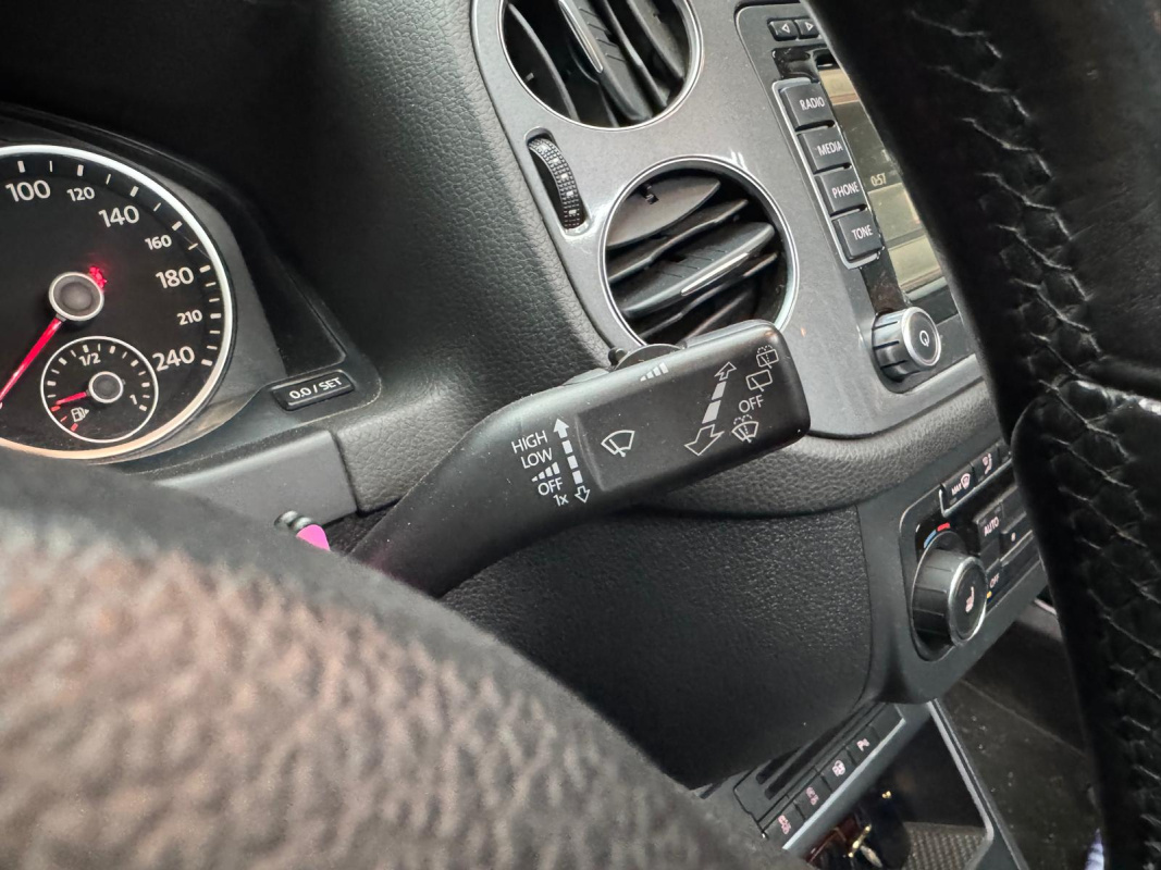 Volkswagen Tiguan — 19
