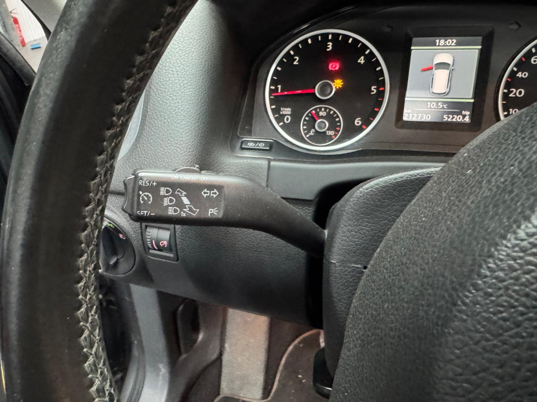 Volkswagen Tiguan — 18