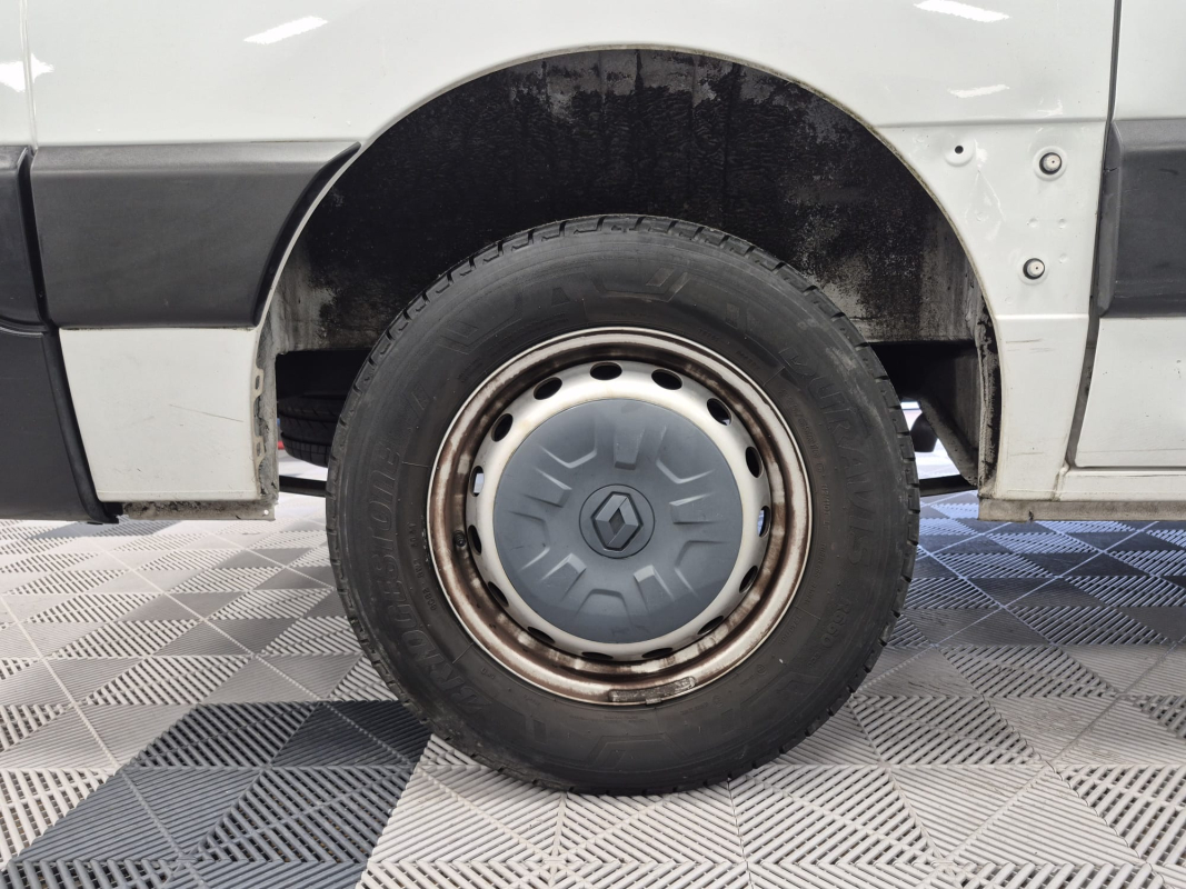 Renault Master — 27