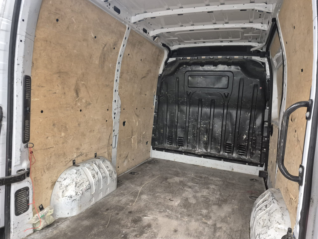 Renault Master — 26