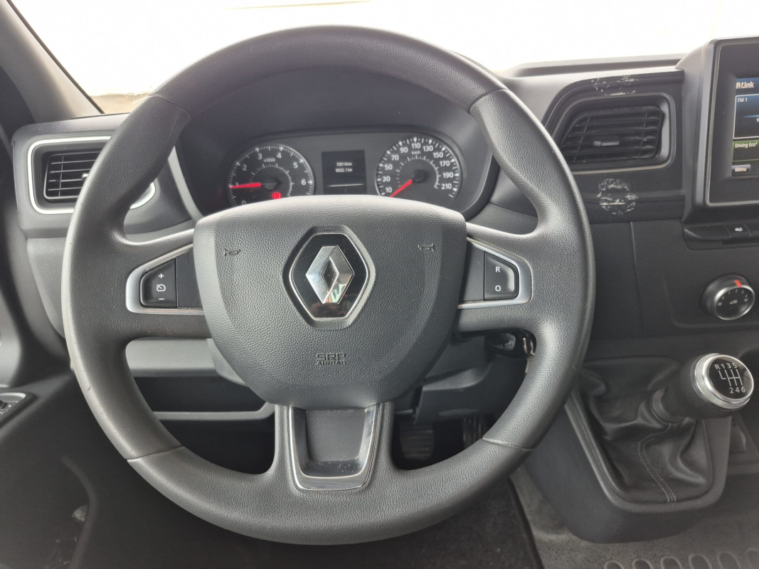 Renault Master — 15