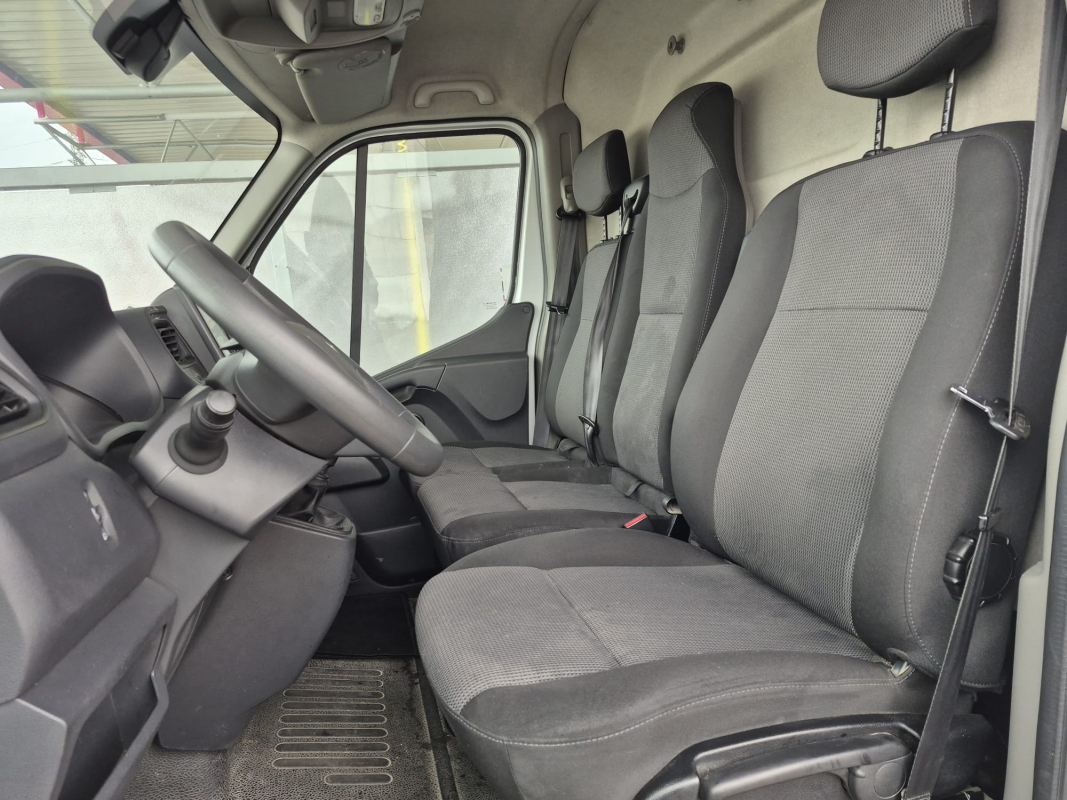 Renault Master — 13