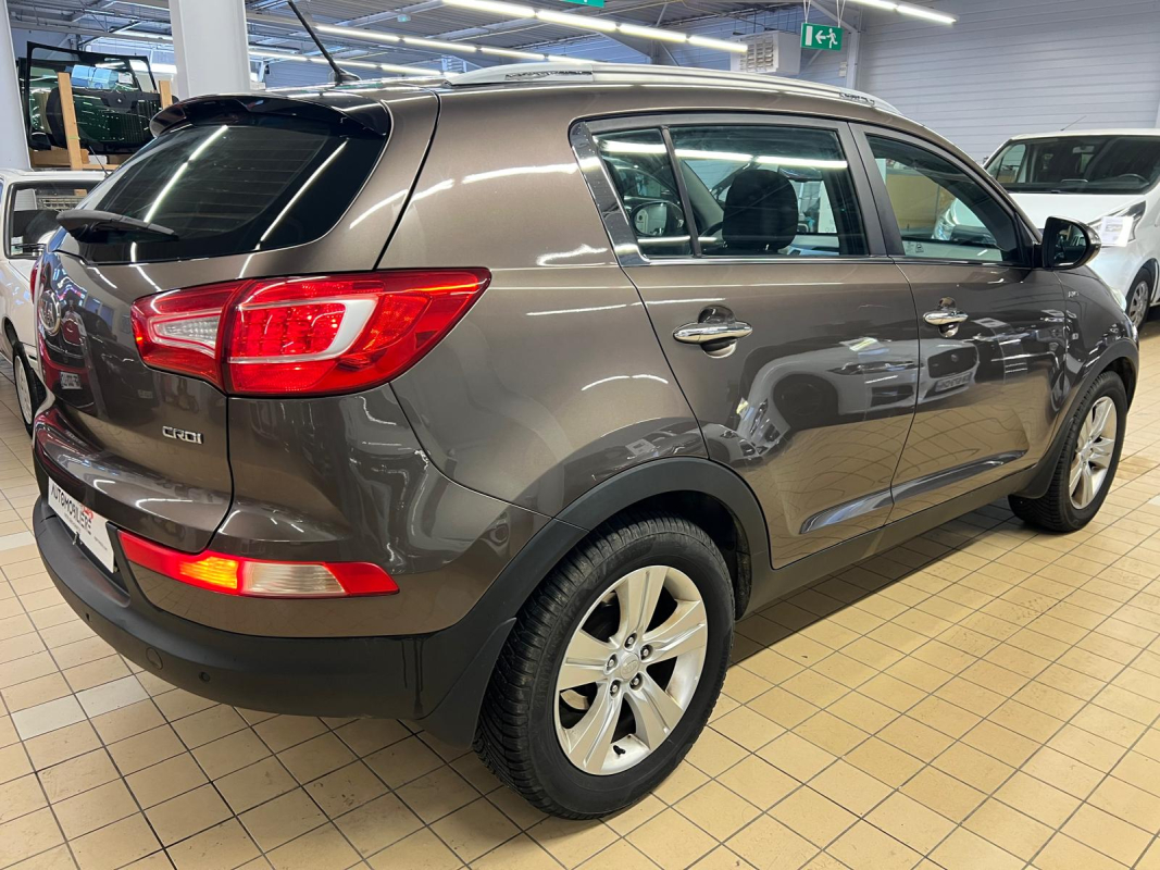 Kia Sportage — 7