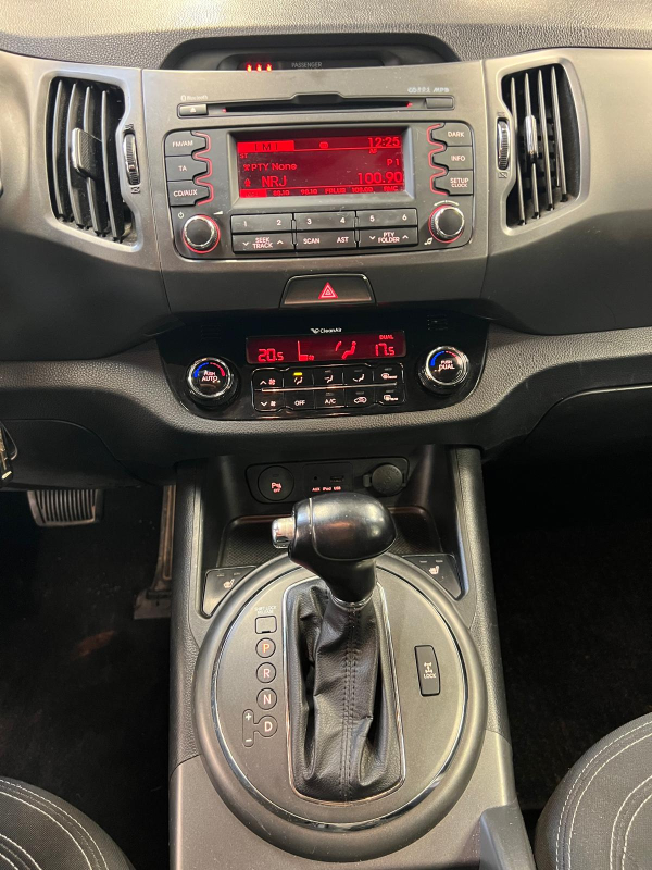 Kia Sportage — 18