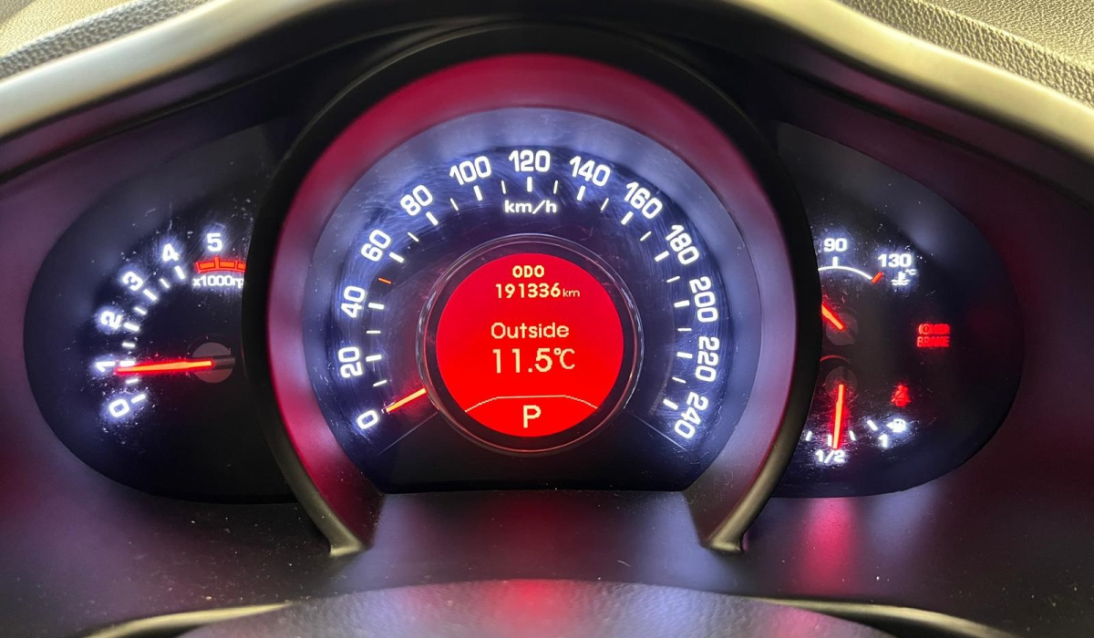 Kia Sportage — 17