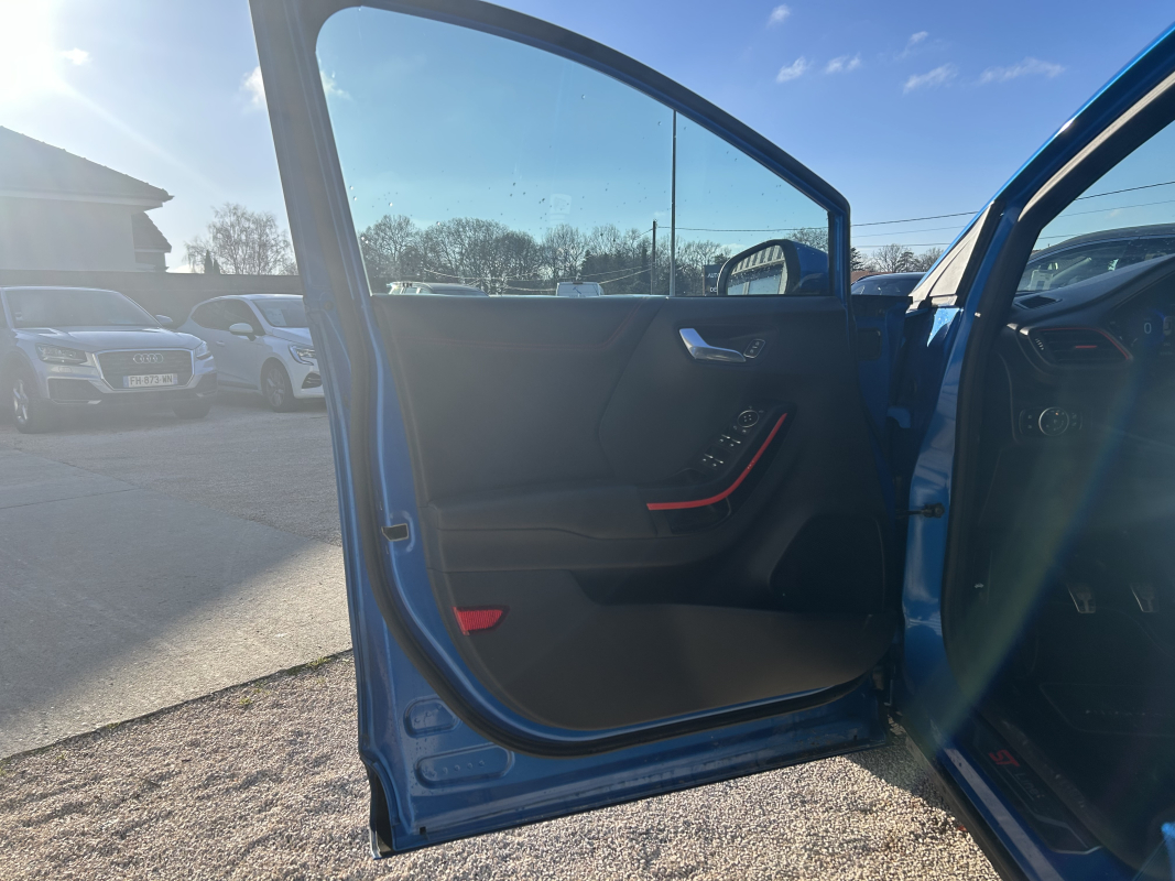 Ford Puma — 28
