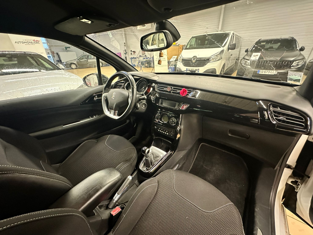 Citroen DS3 — 10