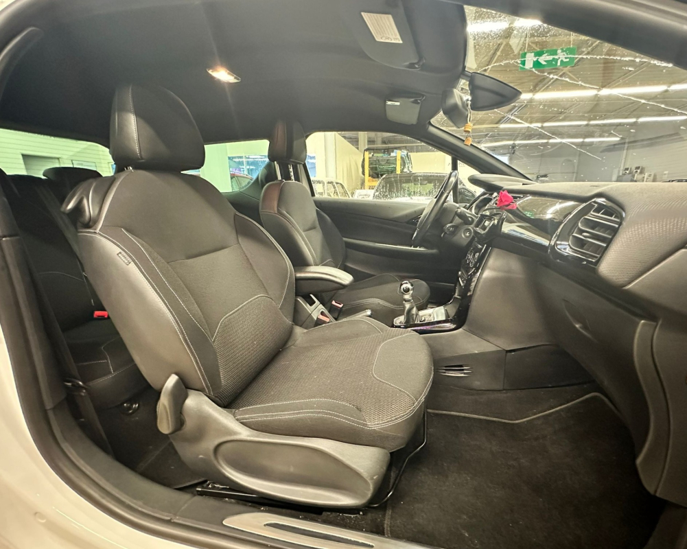 Citroen DS3 — 13