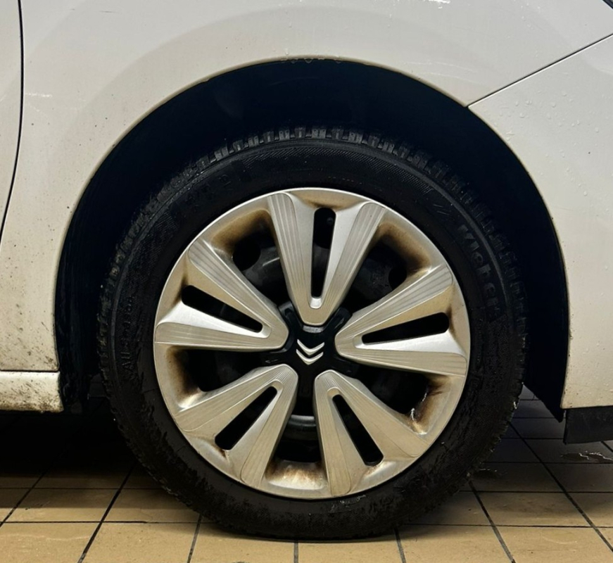 Citroen DS3 — 21