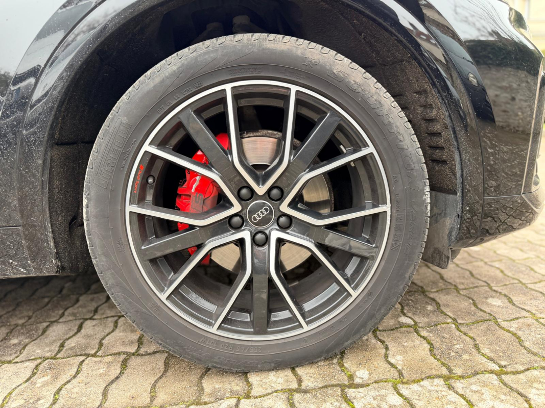 Audi Q5 Sportback — 23
