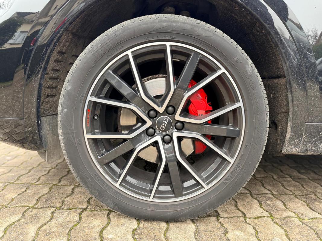 Audi Q5 Sportback — 26
