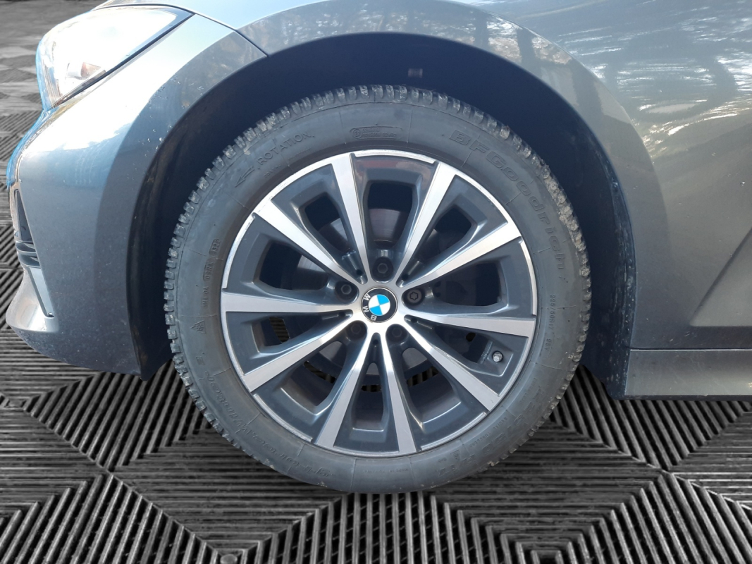 Bmw Série 3 Touring — 35