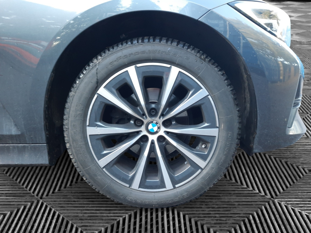 Bmw Série 3 Touring — 36