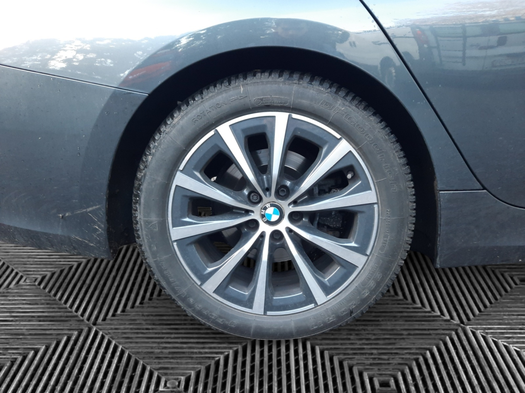 Bmw Série 3 Touring — 38