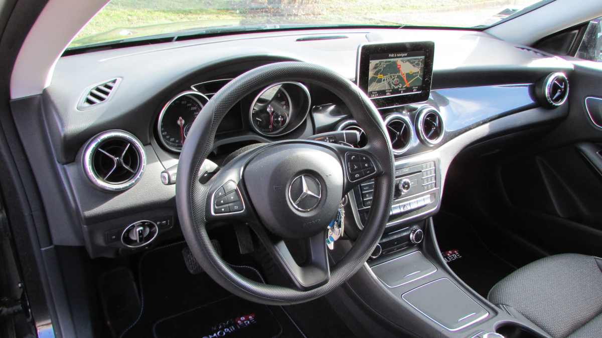 Mercedes Classe CLA — 9