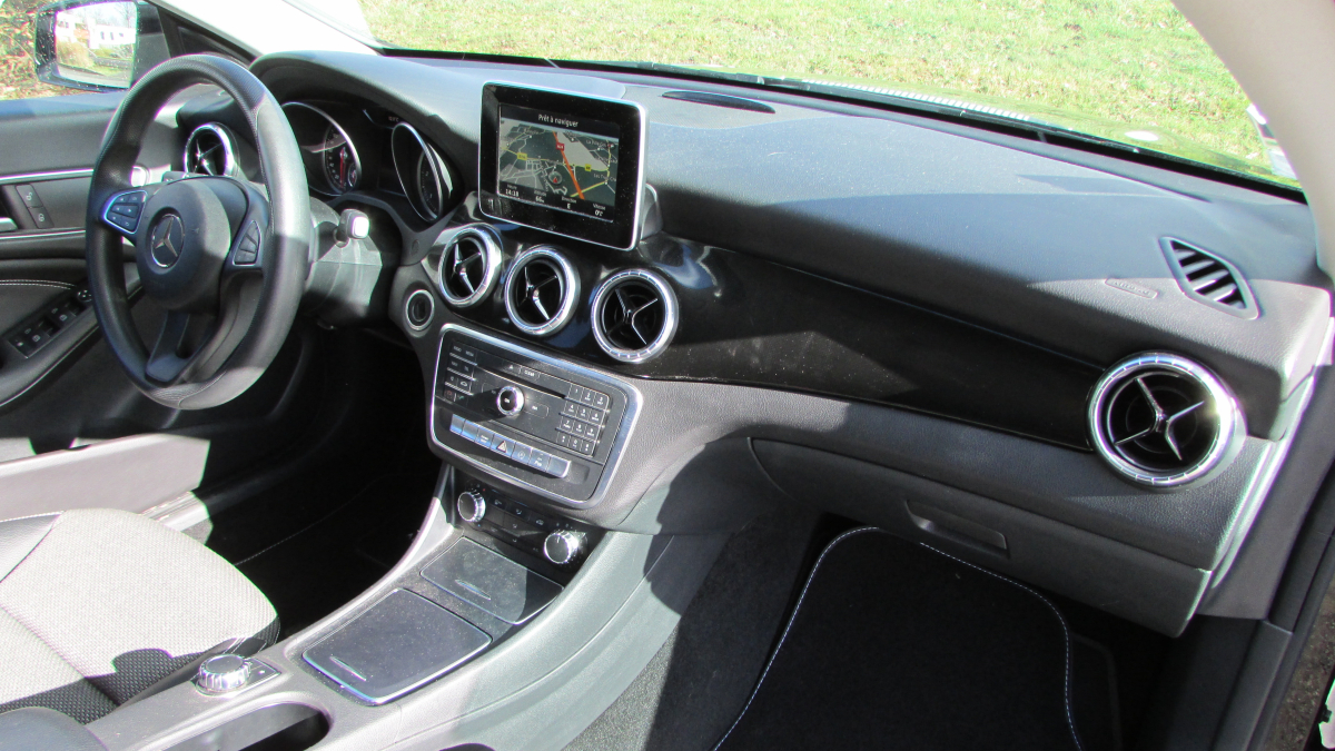 Mercedes Classe CLA — 11