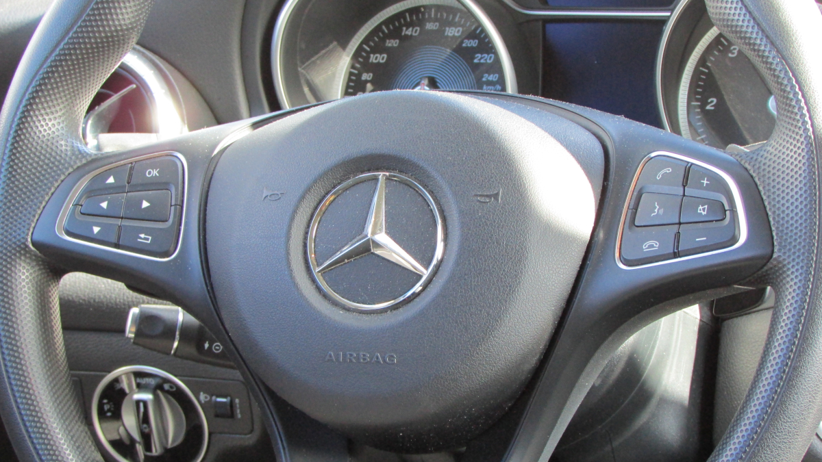 Mercedes Classe CLA — 14