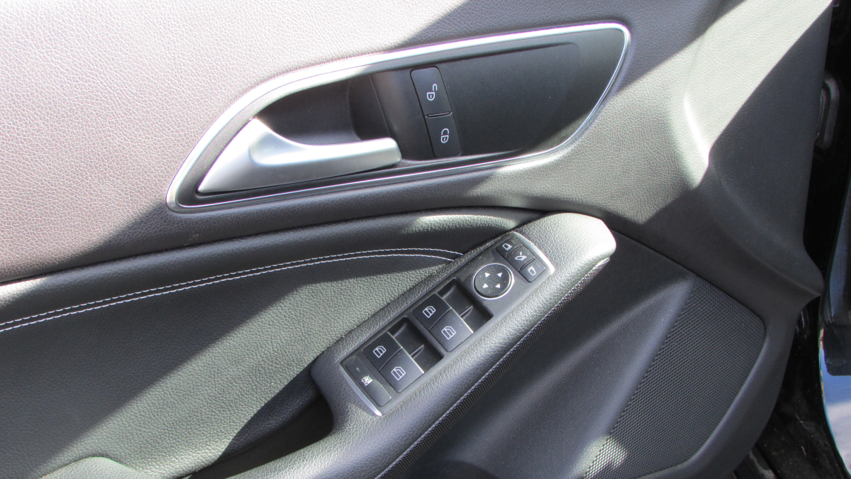 Mercedes Classe CLA — 19