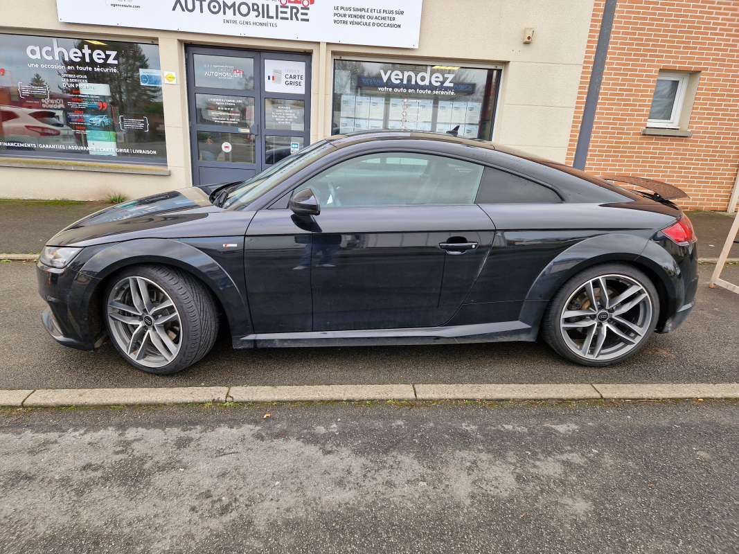 Audi TT — 2