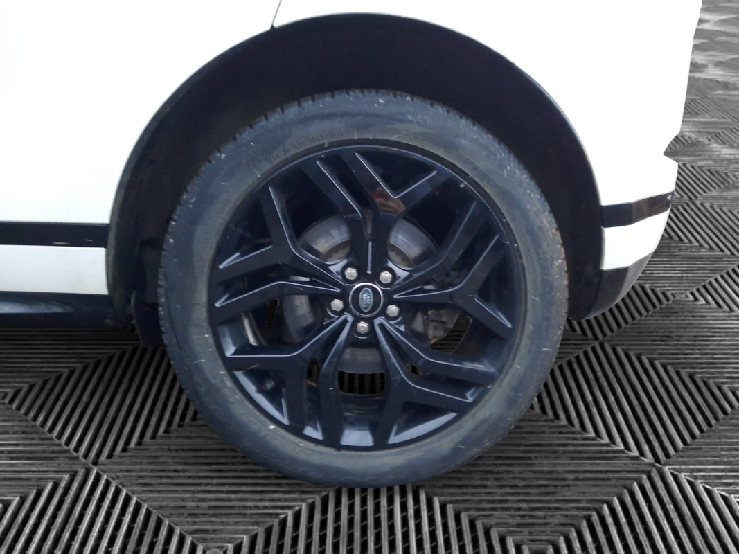 Land Rover Range Rover Evoque — 34
