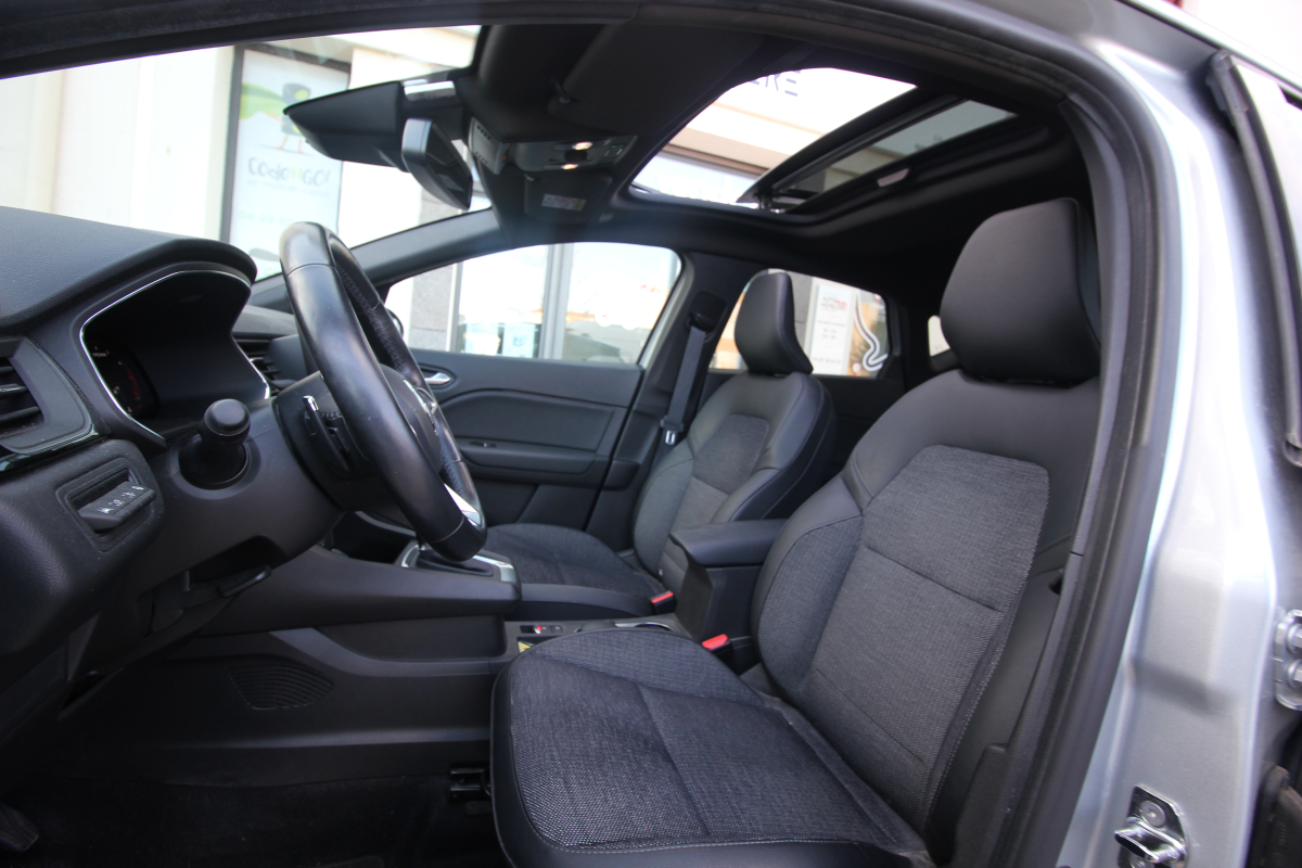 Renault Captur — 10