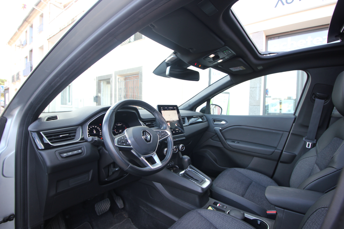 Renault Captur — 9