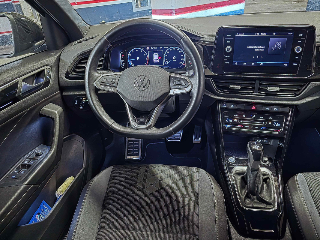 Volkswagen T-roc — 14