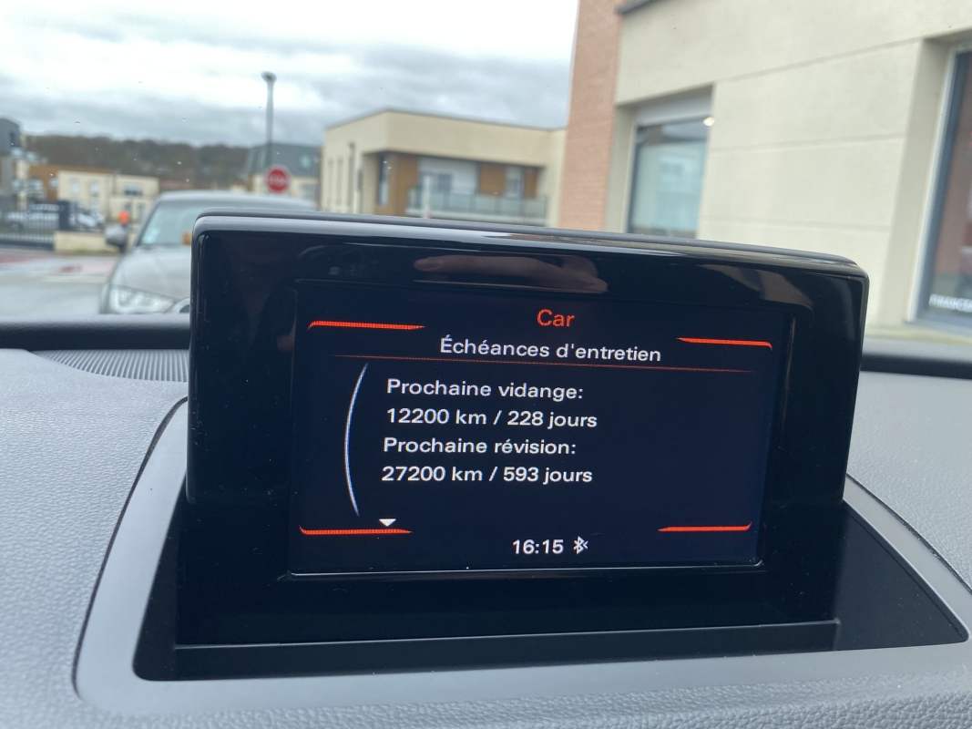 Audi Q3 — 22
