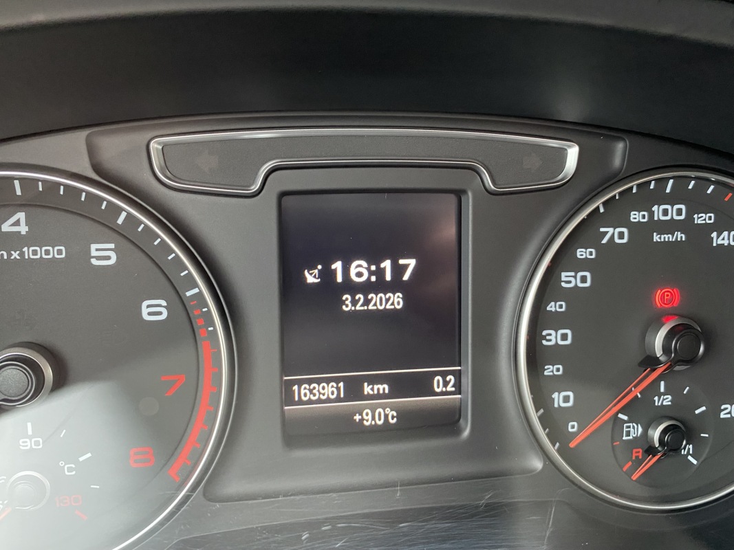 Audi Q3 — 28