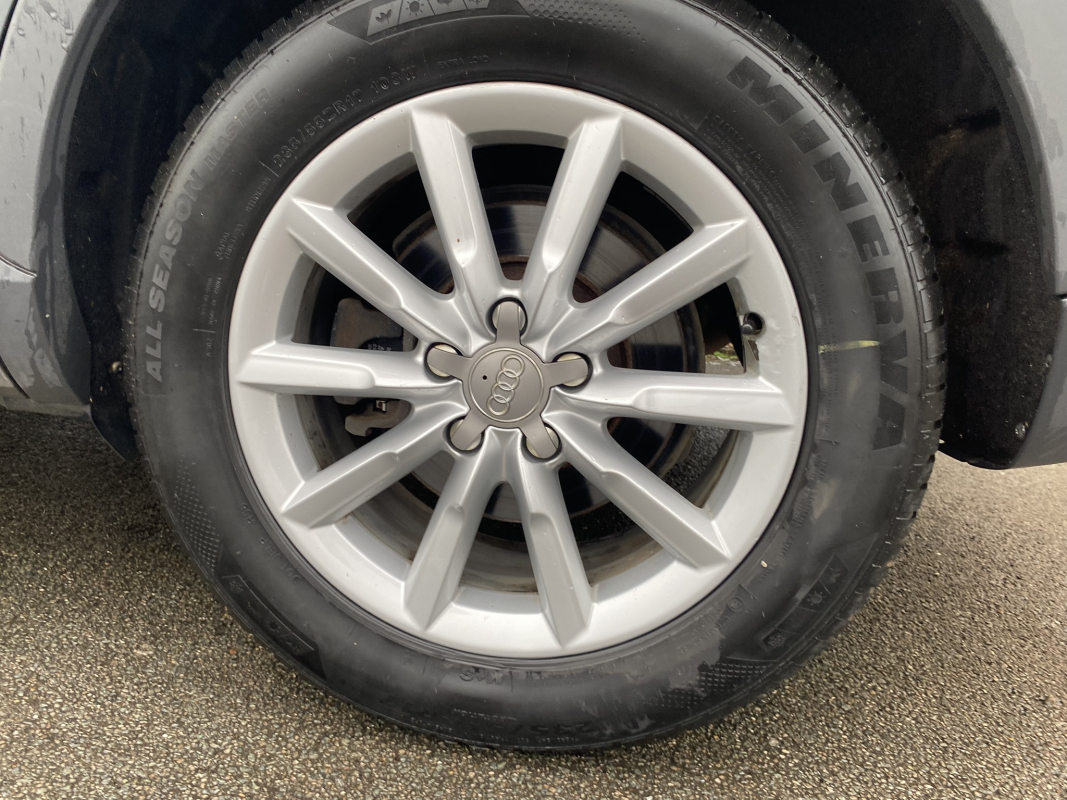 Audi Q3 — 40