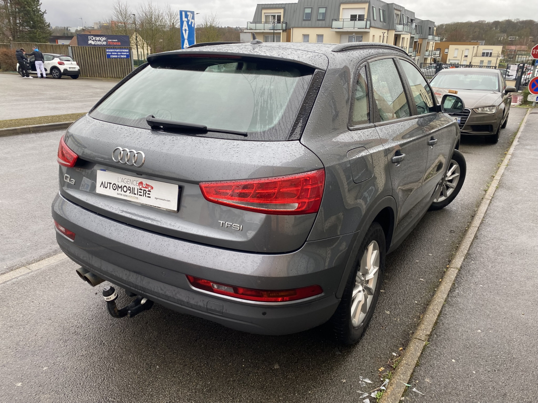 Audi Q3 — 5