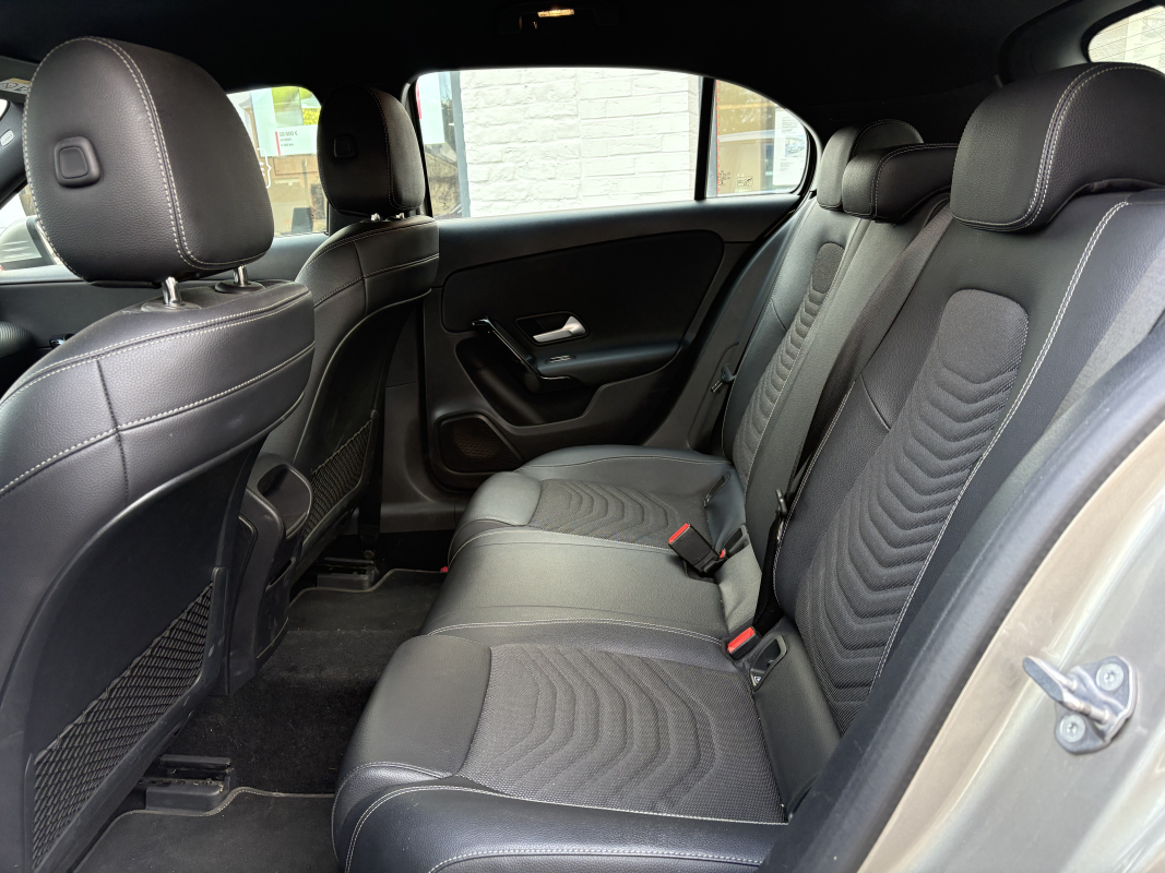 Mercedes Classe A — 19
