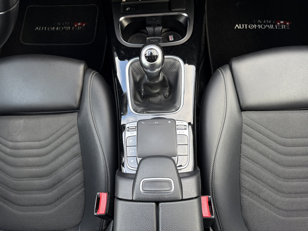 Mercedes Classe A — 26