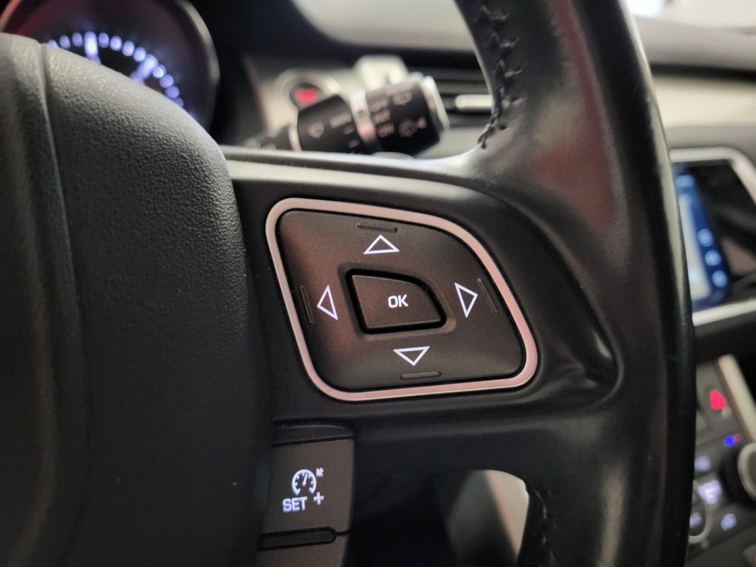 Land Rover Range Rover Evoque — 19