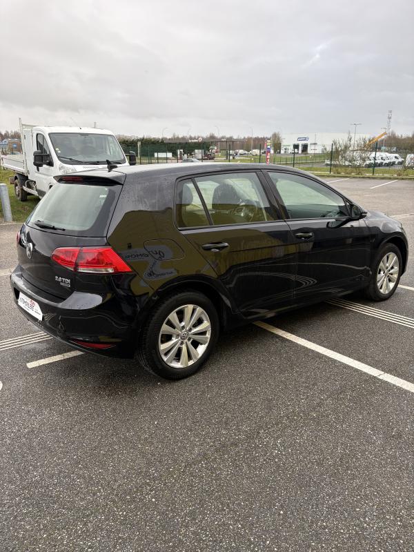 Volkswagen Golf — 6